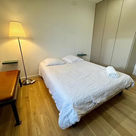 Chambre Privee Climatisee Avec Salle De Bains Partagee-Le Sapin Genay (Rhone) 外观 照片